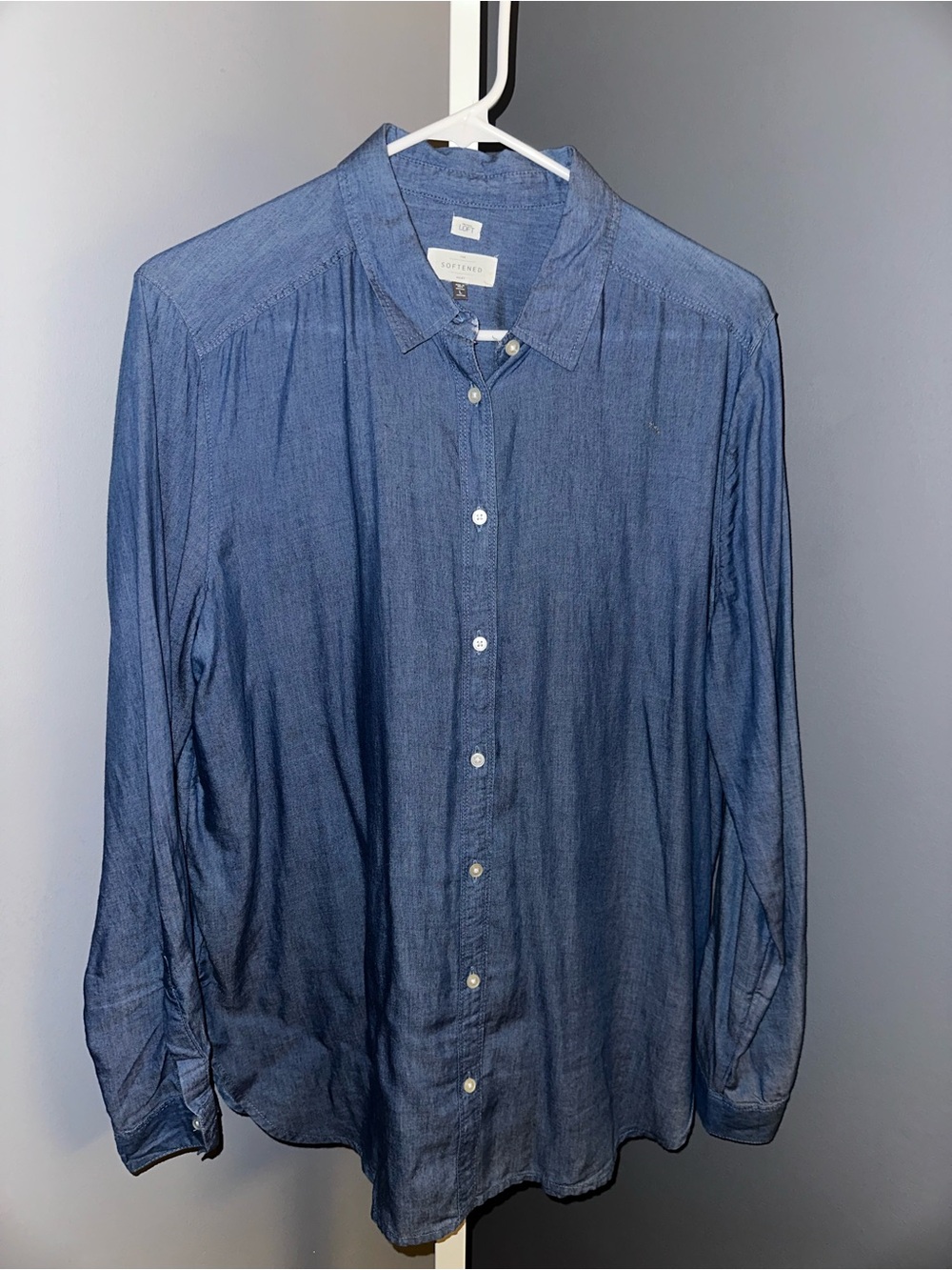 LOFT Indigo Blue Long-Sleeve Button-Down Shirt